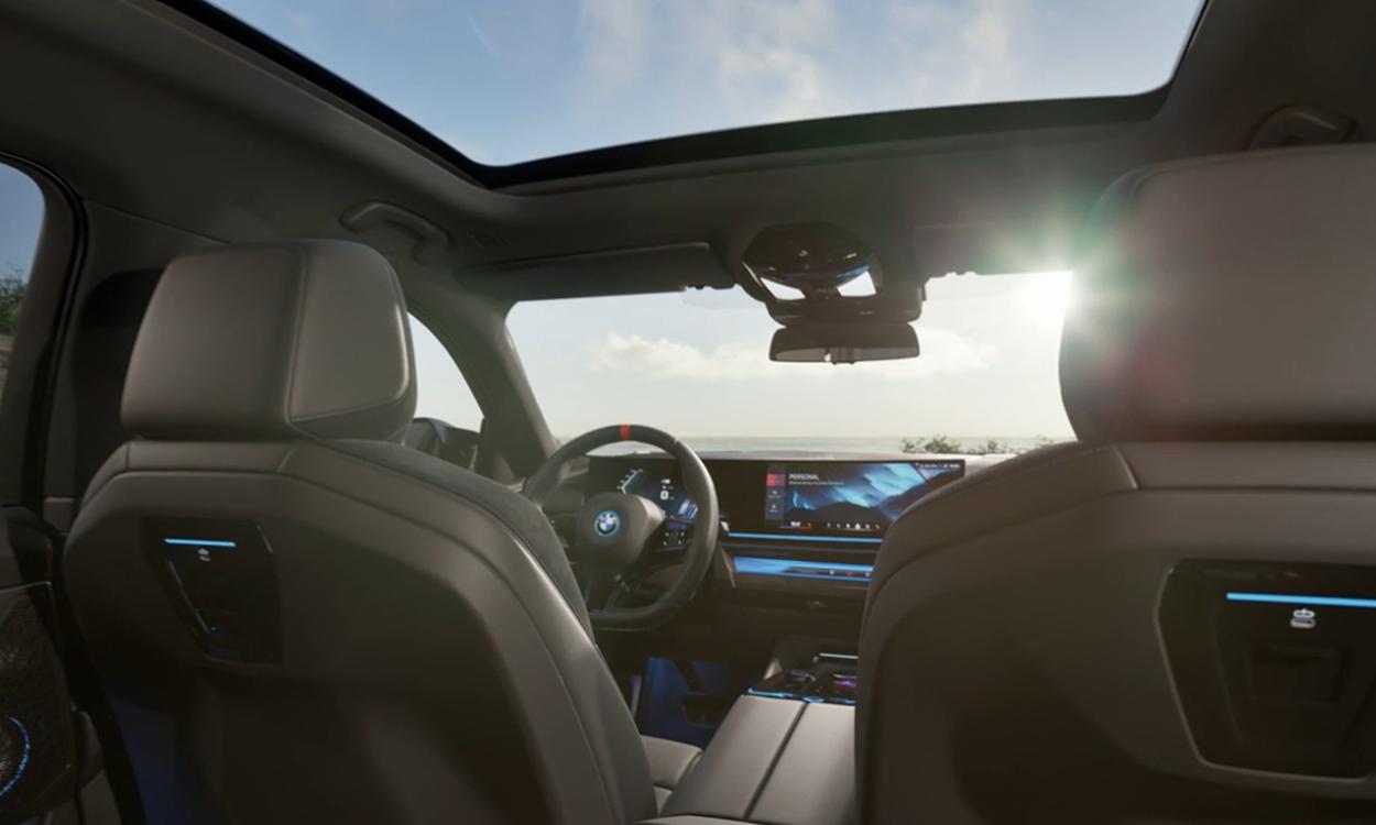 Bmw i5 sunroof
