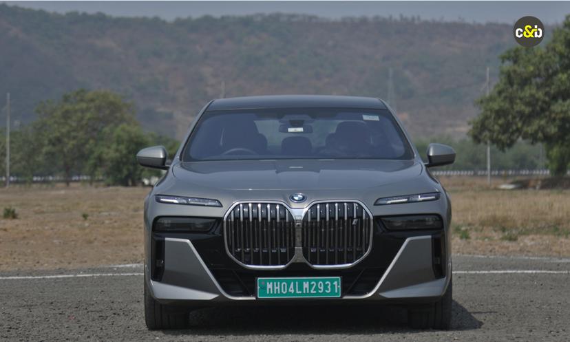 Bmw I7 Frontview