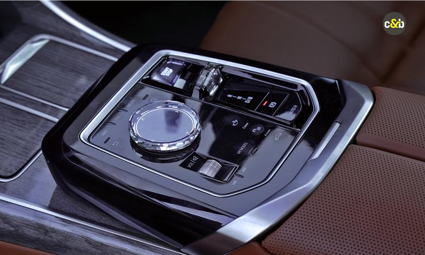 Bmw I7 Gear