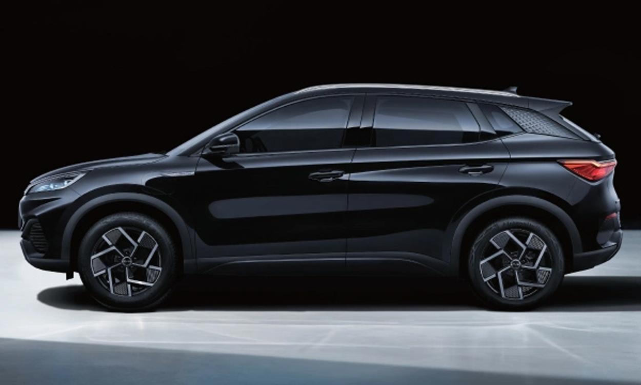 Byd atto 3 ev sideview 1