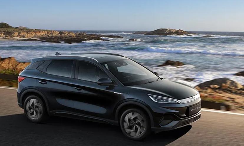 Byd Atto 3 Ev Wheels And Door