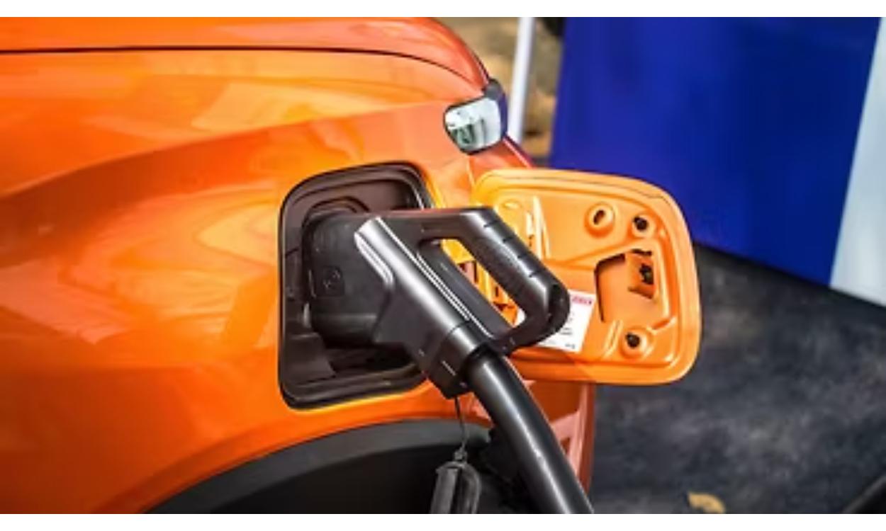 Ec3 Exterior Ev Car Charging Input Plug