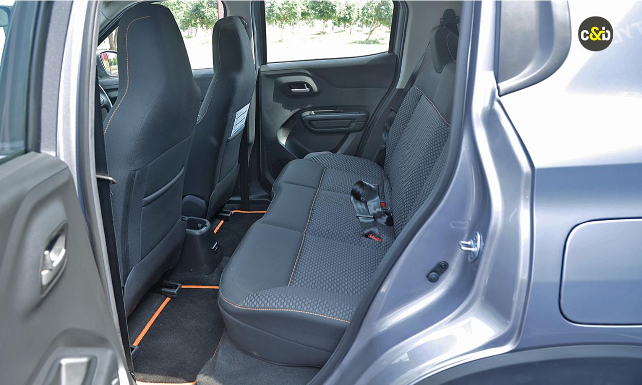 Citroen Ec3 rearseat