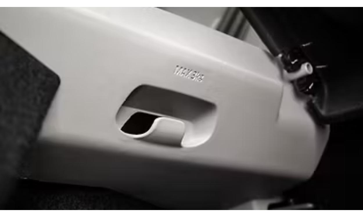 Ec3 Interior Boot Parcel Hooks