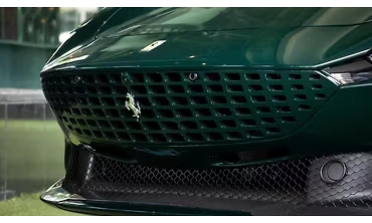 Roma Exterior Front Badge