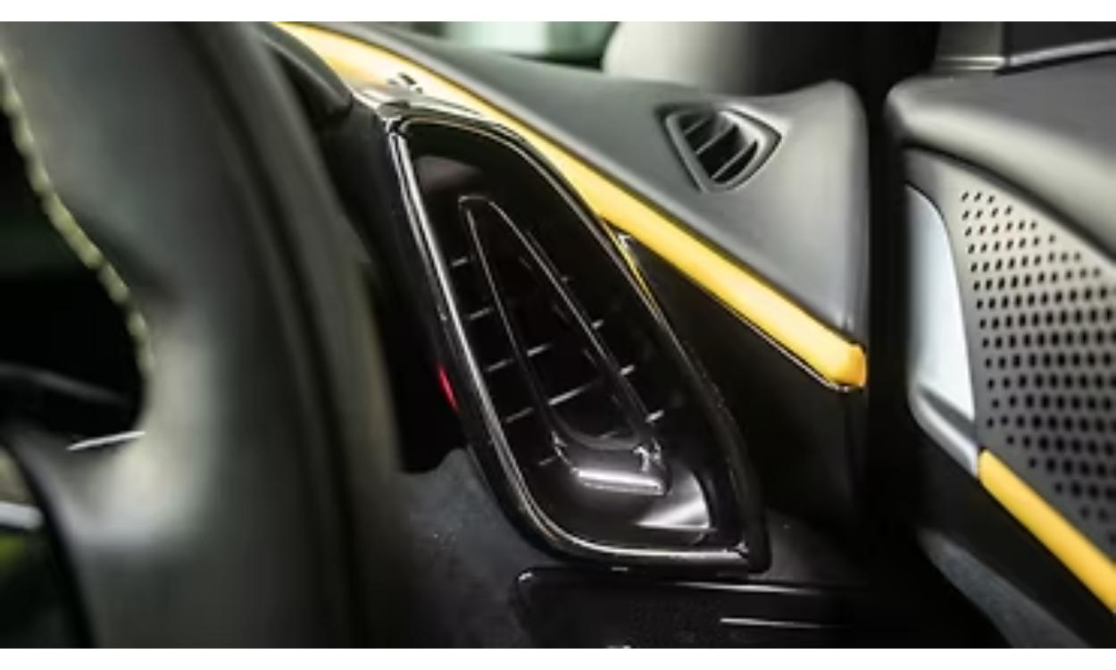 Roma Interior Right Side Air Vents