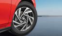 Hyundai_elite_i20_diamond_cut_alloy_wheels`