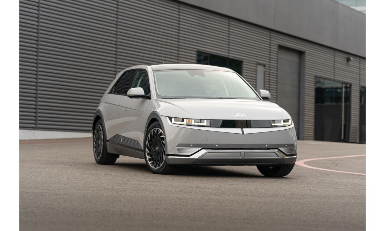 Hyundai Ioniq5 Rideview 3