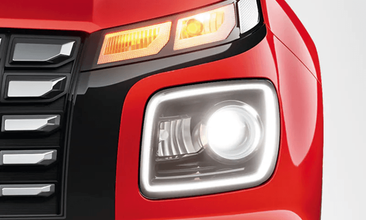 Hyundai_venue_headlight