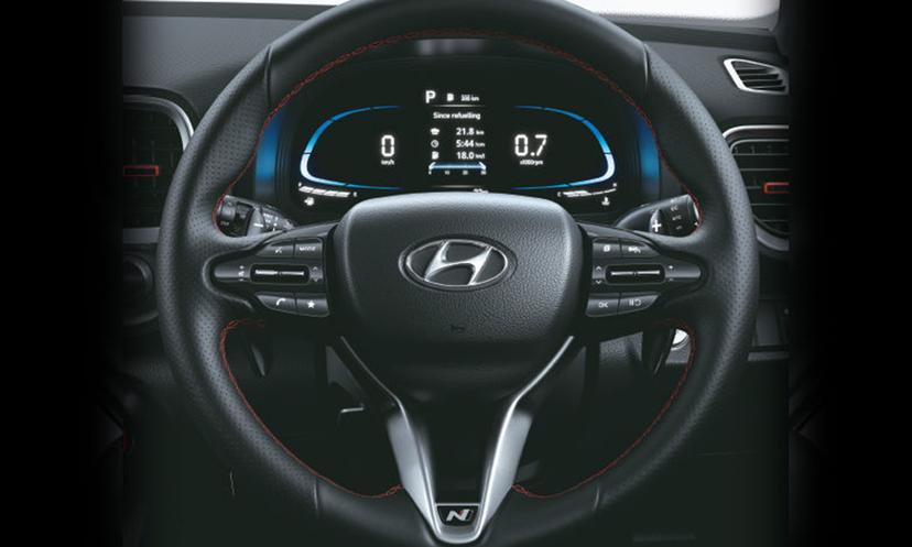 Hyundai_venue_n_line_steering