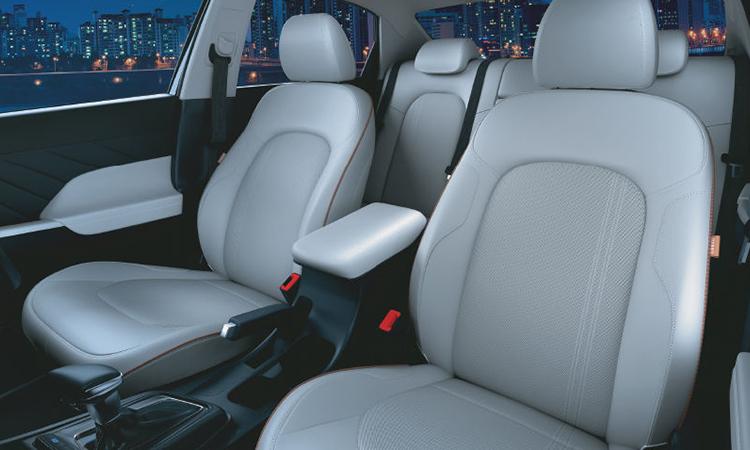 2023 hyundai verna Rear seat