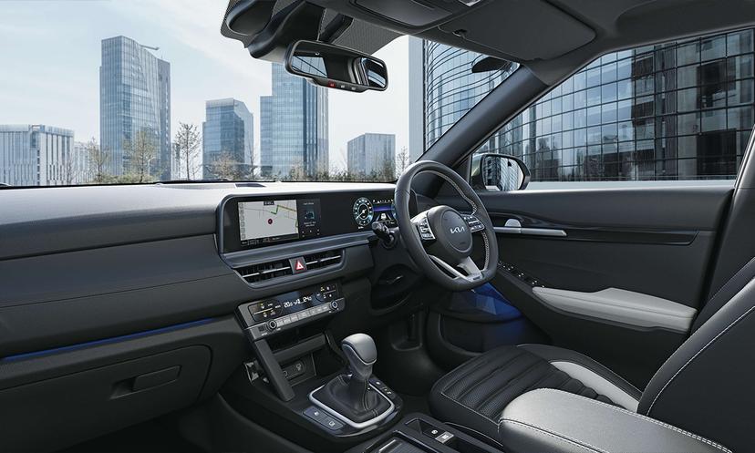 Seltos Spacious Front Interior