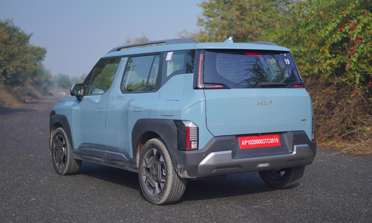 Kia Syros Rear