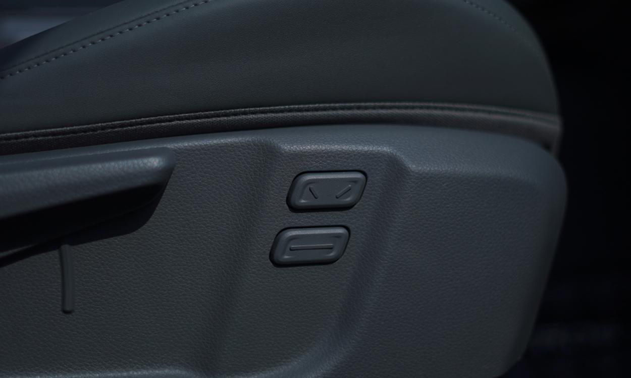 Kia Syros Seat Adjustable