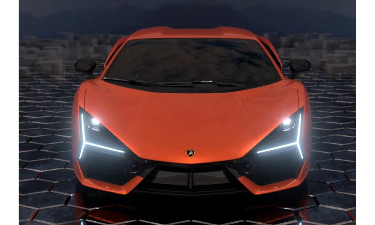 Lamborghini Revuelto Front View