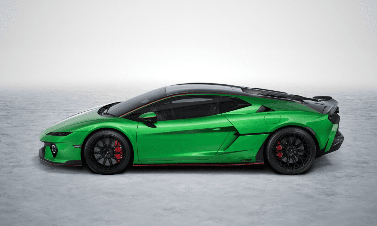 Lamborghini Temerario Sideview