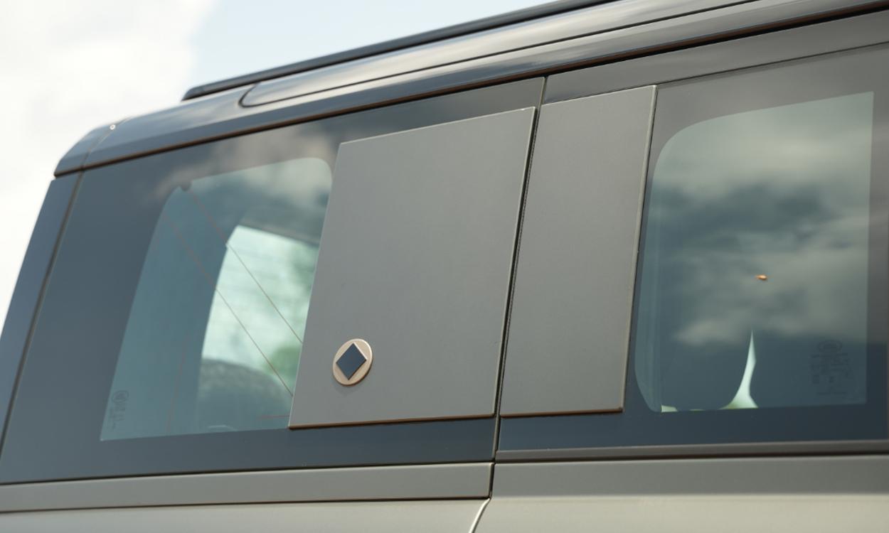 Land Rover Defender Ride view 3 Doors