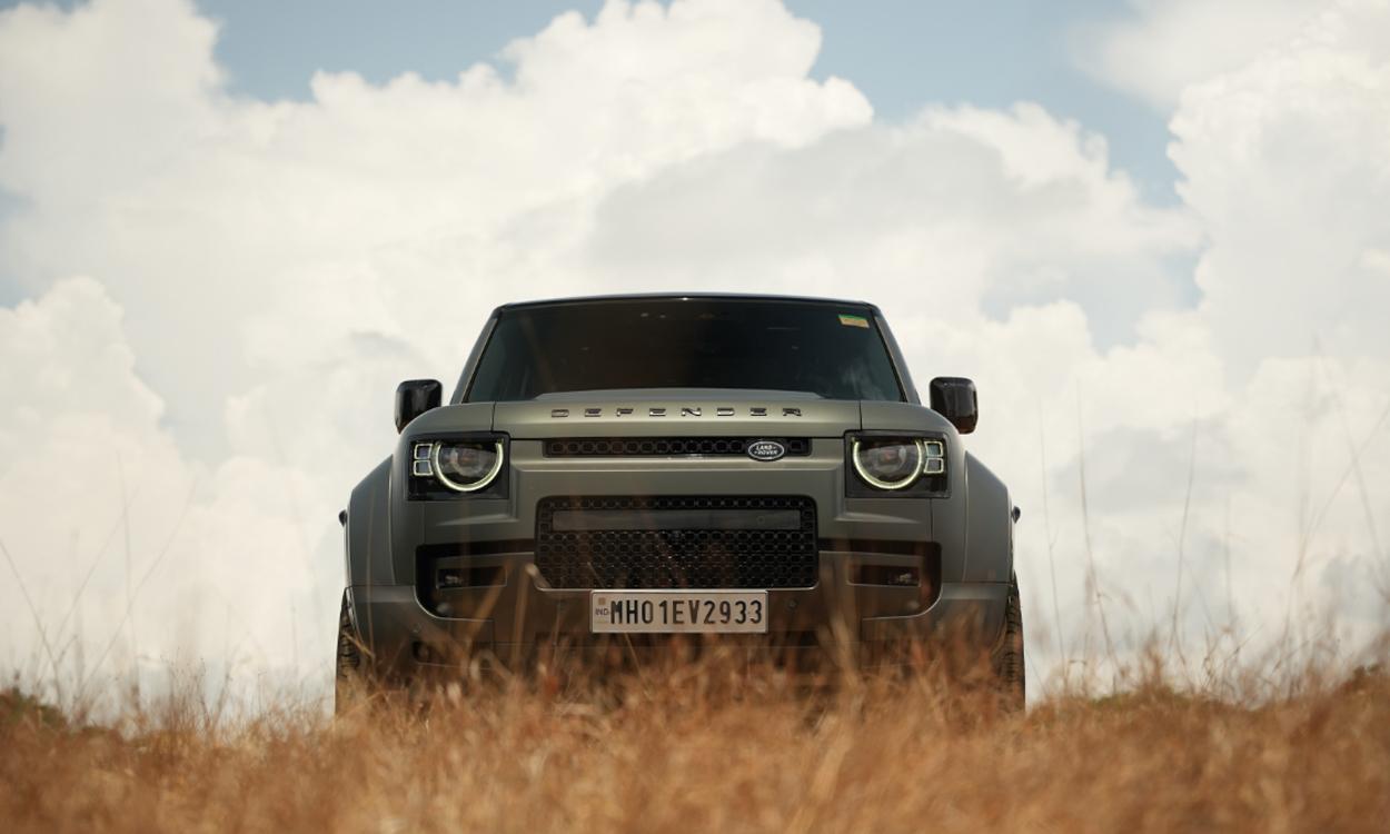 Land Rover Defender Exterior 12