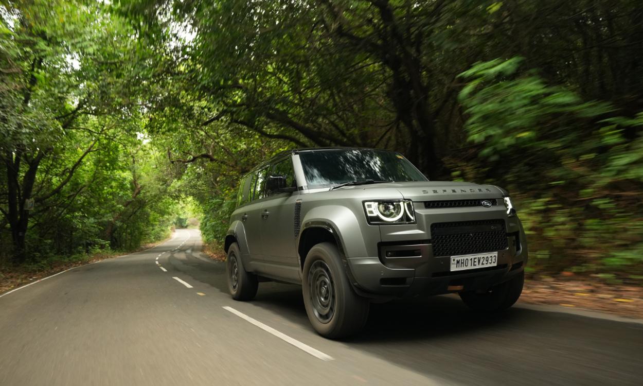 Land Rover Defender Ride view