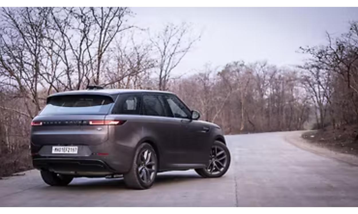 Landrover Range Roversport Rear View