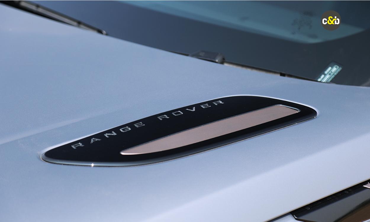 Range Rover Velar Logo
