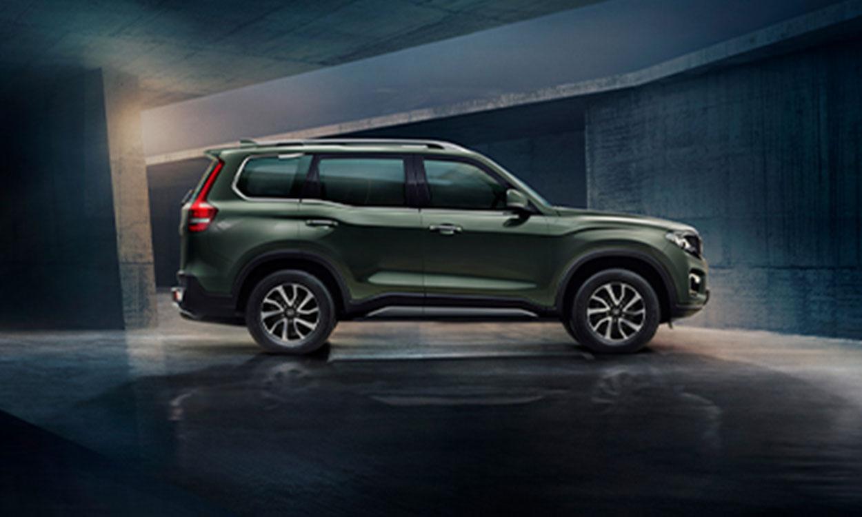 Mahindra Scorpio N Sideview