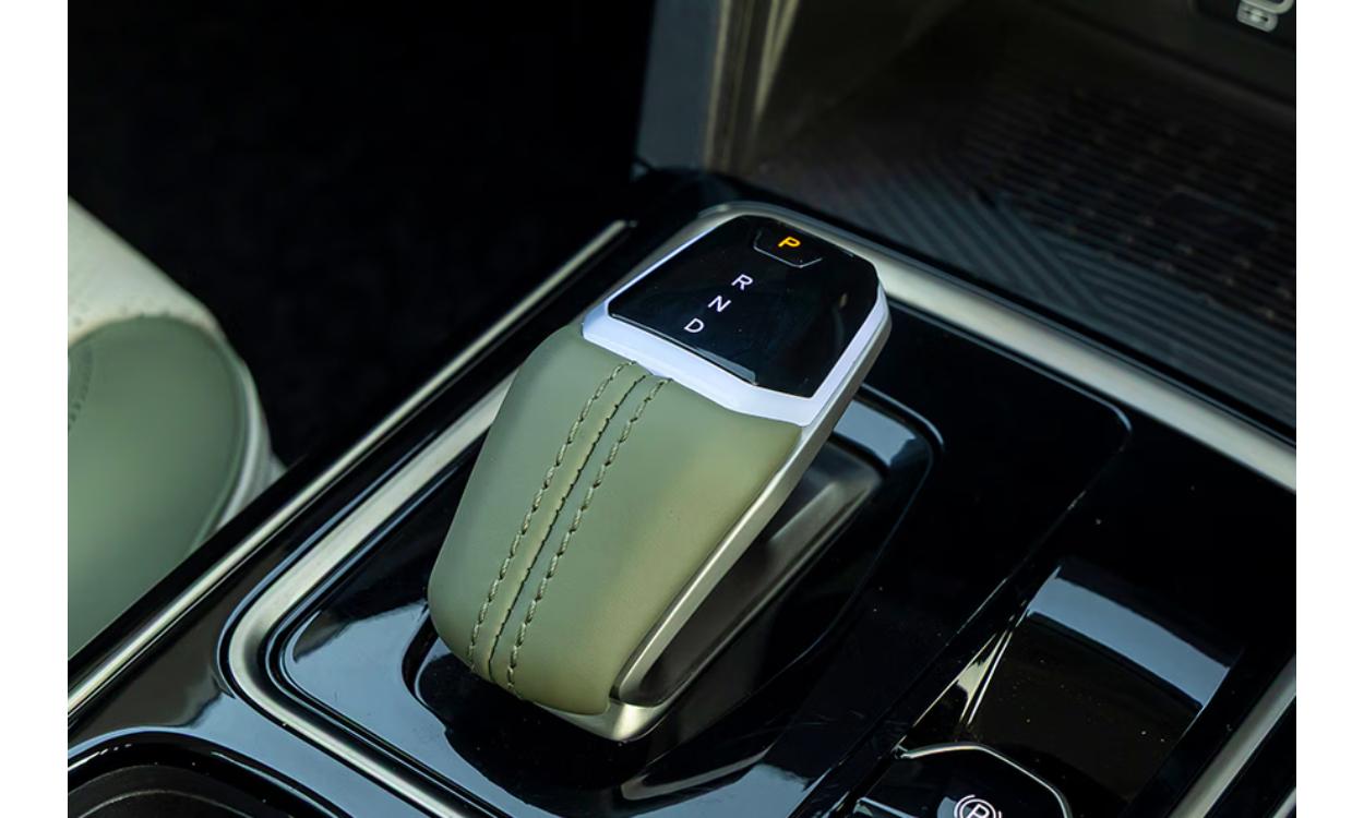 Mahindra Xev 9s Gear Shifter