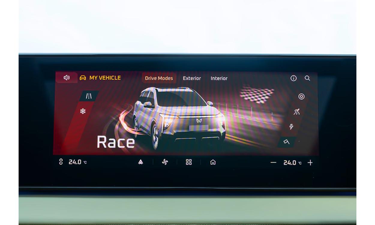 Mahindra Xev 9s Infotainment System