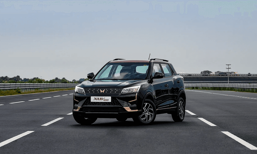 Mahindra Xuv400 Leftsideview