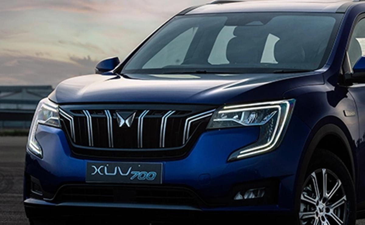 Mahindra xuv 700 grill