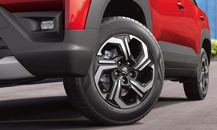Maruti Suzuki Brezza Alloy Wheels
