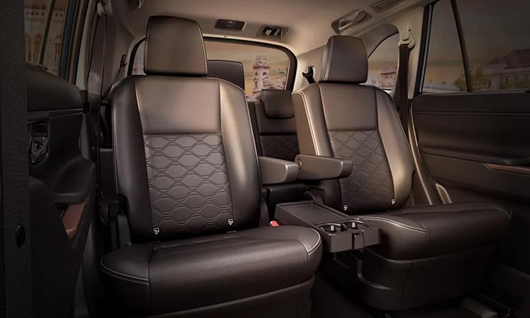 Maruti Suzuki Invicto Interior
