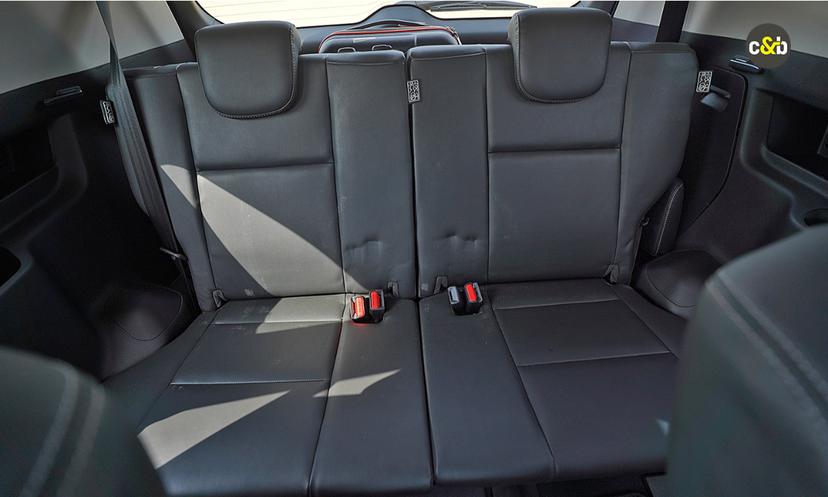 Maruti Suzuki Invicto Rear Seats