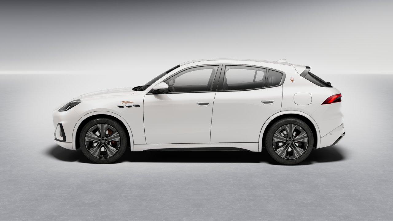 Grecale Folgore SIdeview