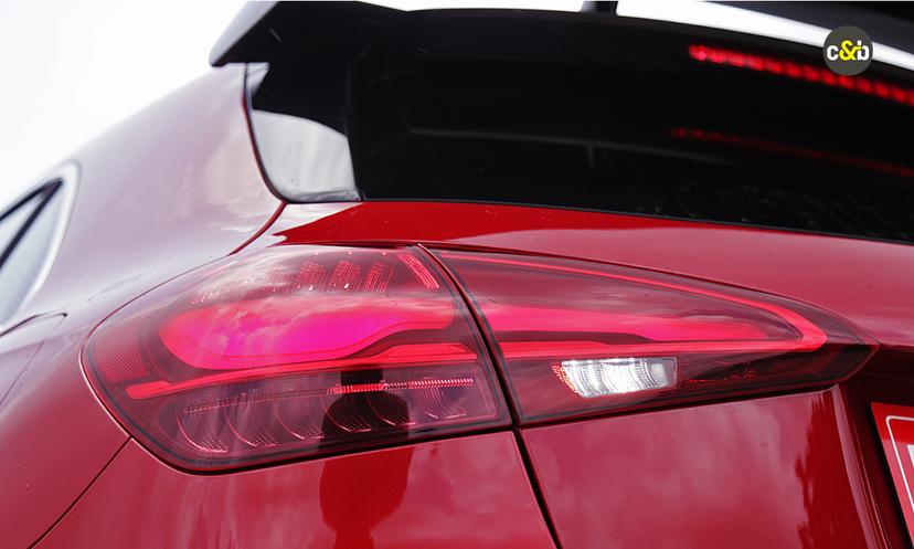 Mercedes Amg A45s Light