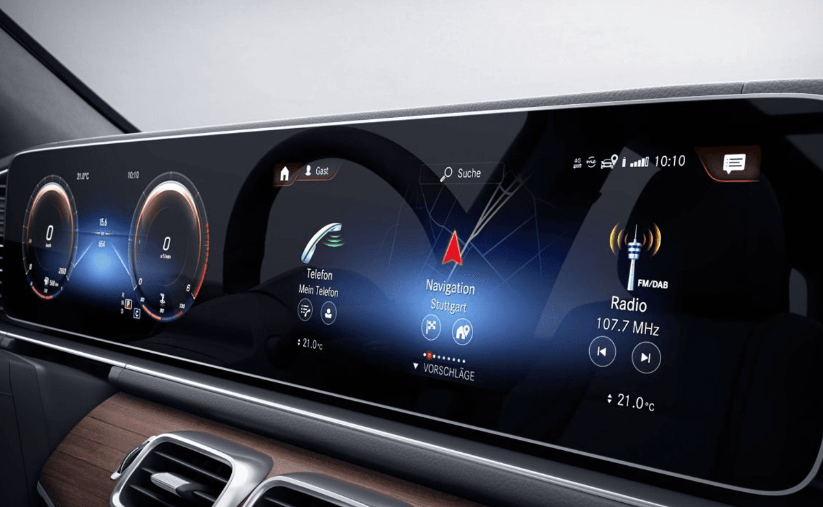 Mercedes Amg Carsgle Coupe 53 Display