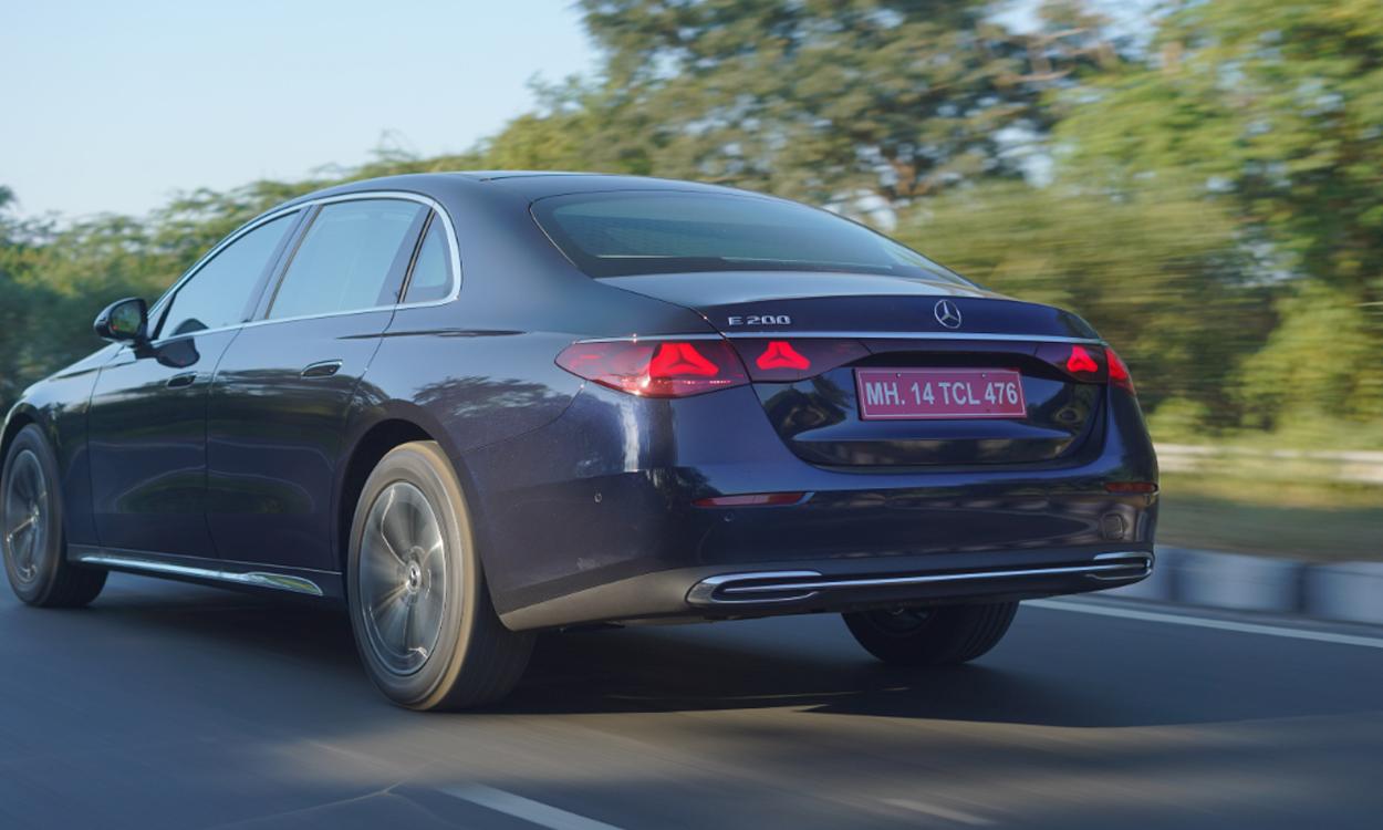 Mercedes Benz E Rideview 8
