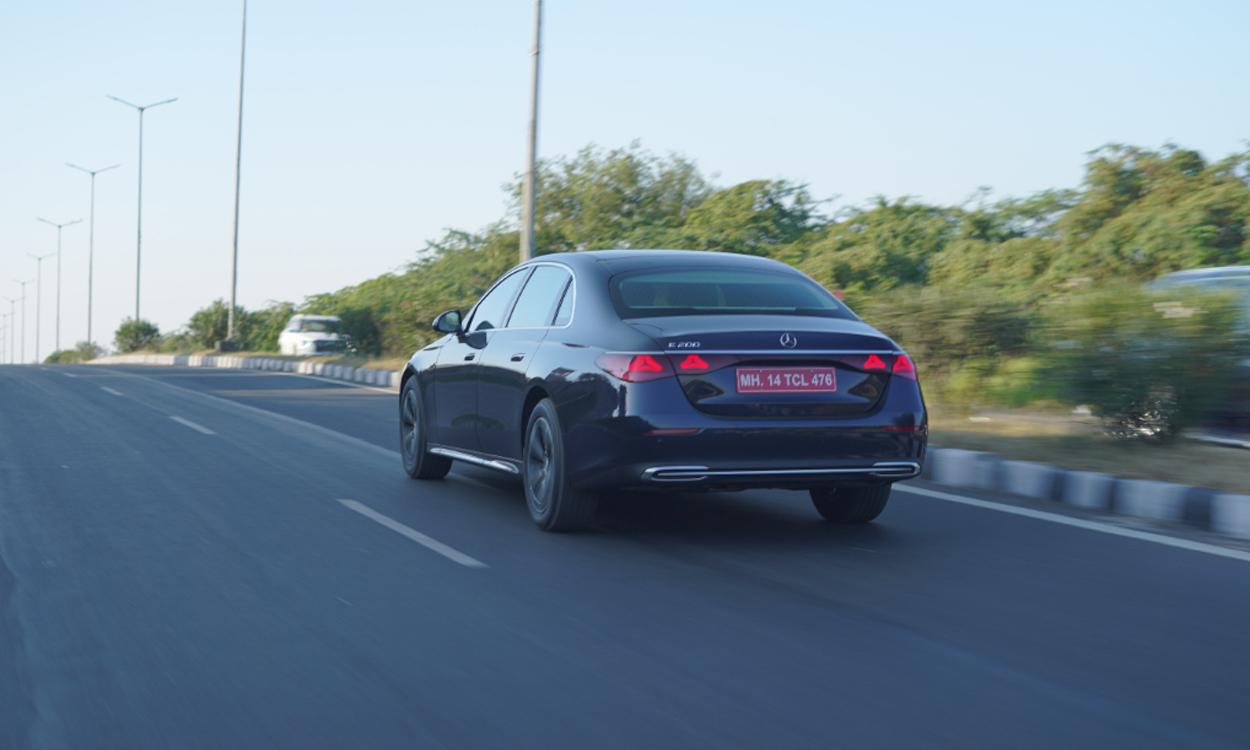 Mercedes Benz E Rideview 7