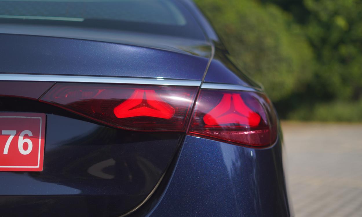Mercedes Benz E class Light