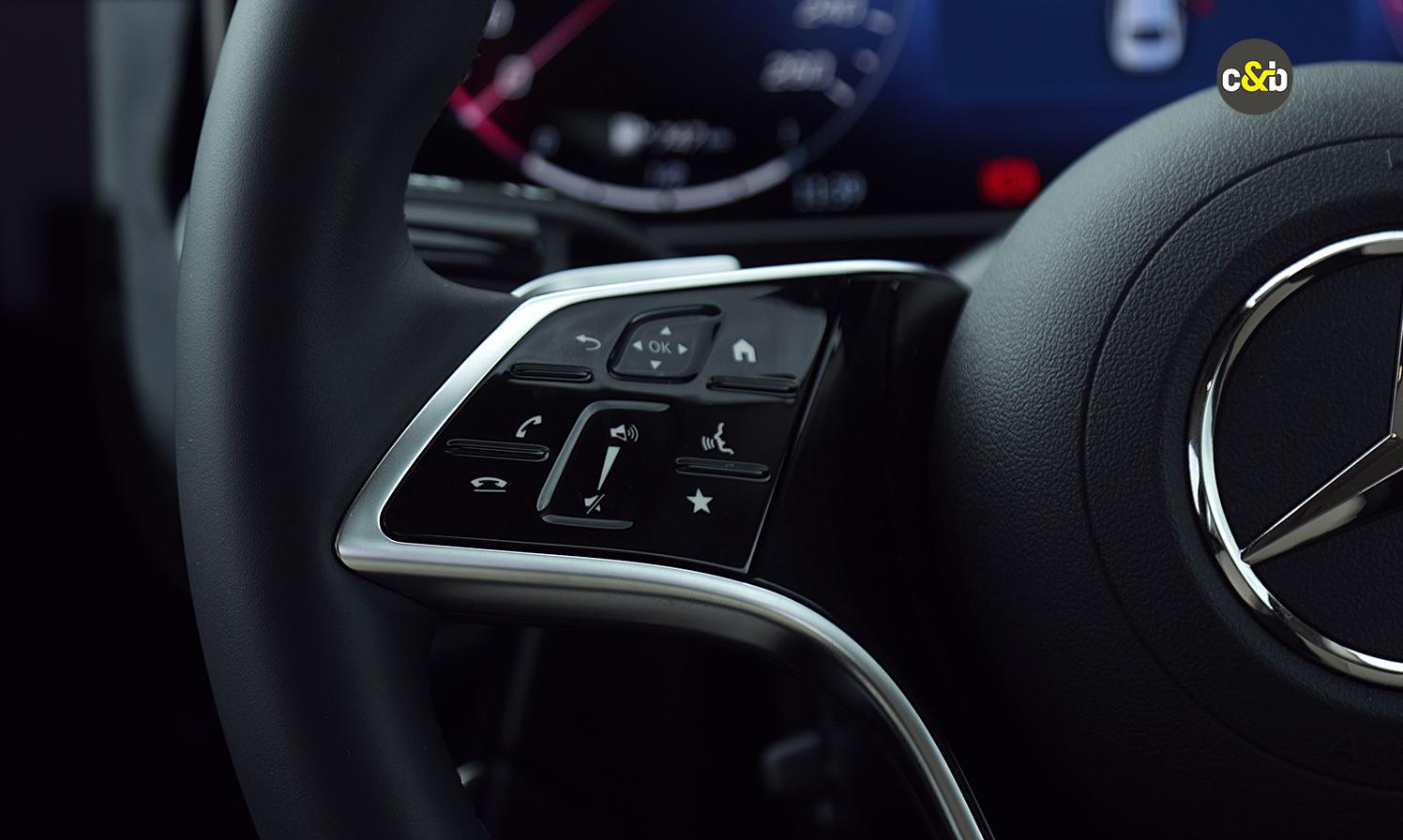 Mercedes Benz E220d Mounted audio