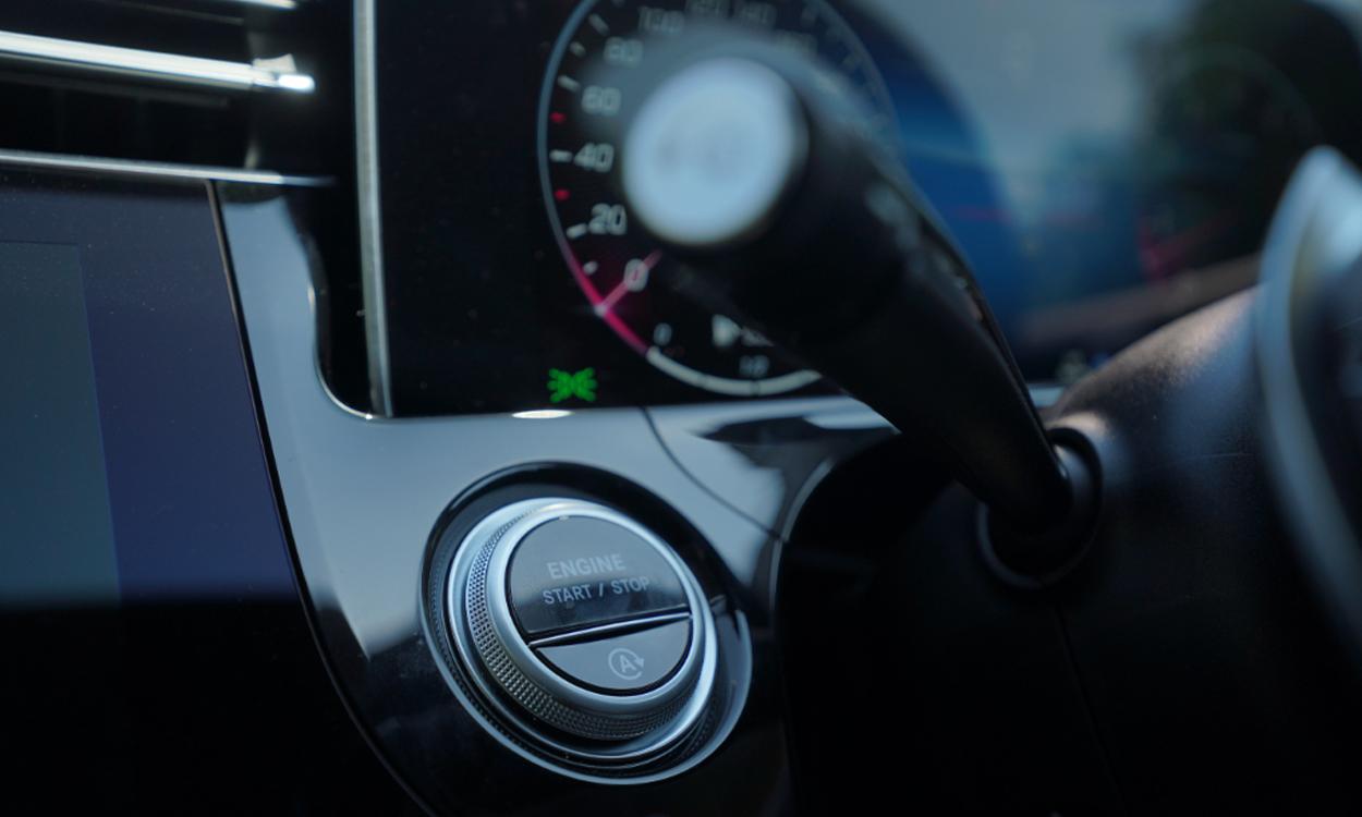 Mercedes E Class Feature1