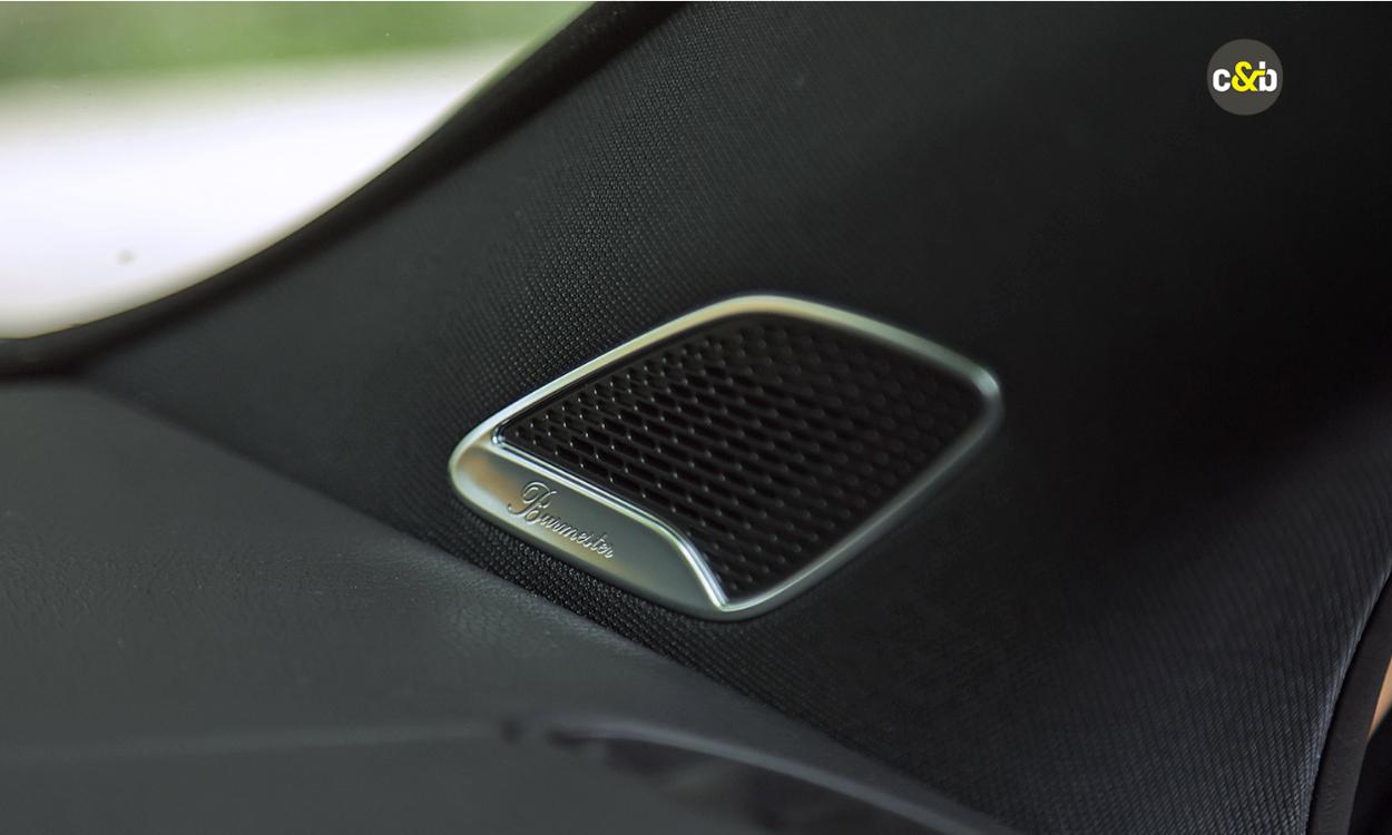 Mercedes Benz Eqa  Speaker