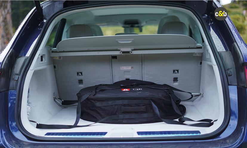 Mercedes Benz Eqe Bootspace