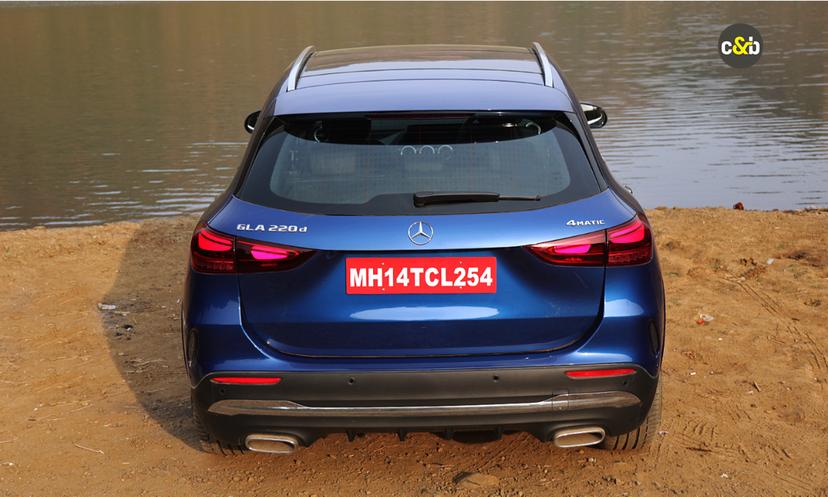 Mercedes Benz Gla 220d  Rear View
