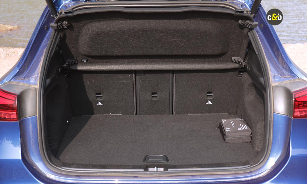 Mercedes Benz Gla 220d Bootspace