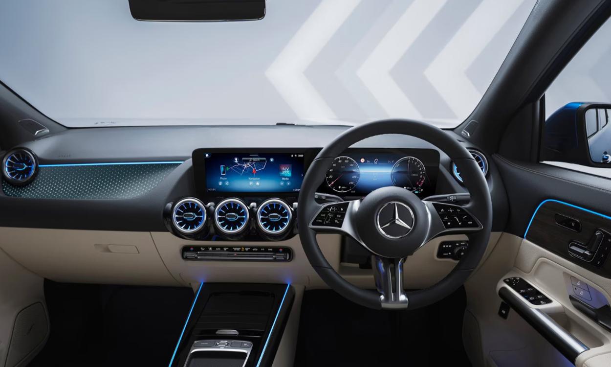 Mercedes benz gla class dashboard