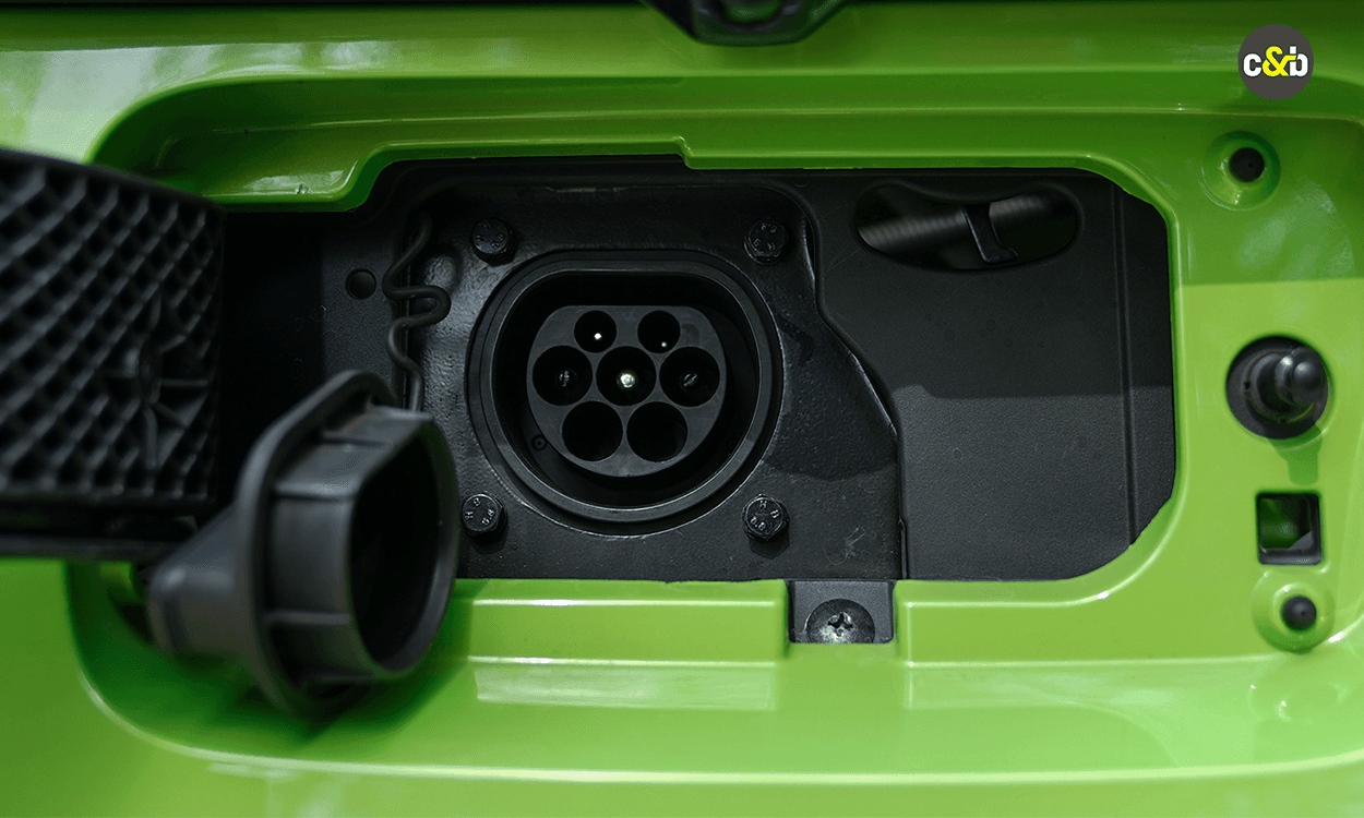 Mg Comet Charging Port