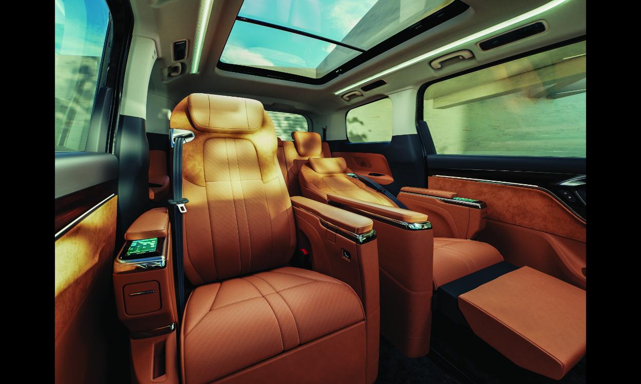 Rear Seats of Mg M9 EV