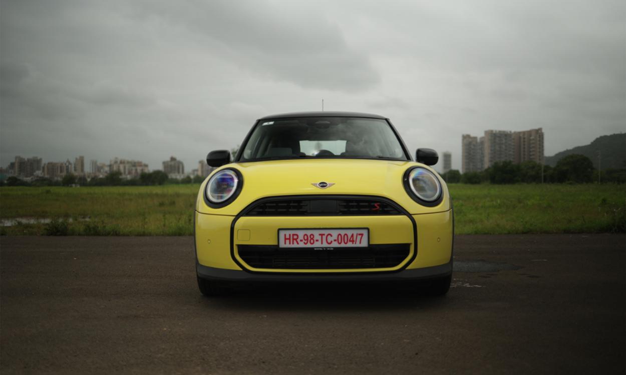 Mini Cooper S Front View
