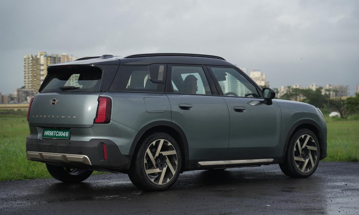 Mini Countryman Quartar Glass